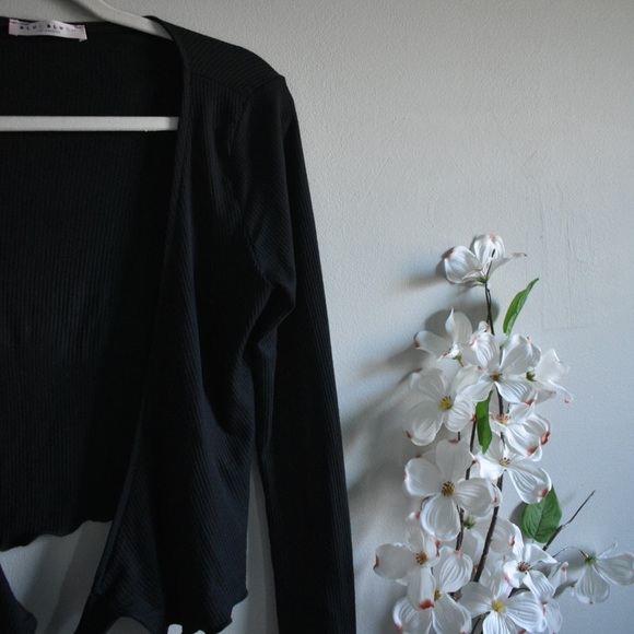 Blue Blush Long Sleeve Wrap Shirt - Picture 4 of 5